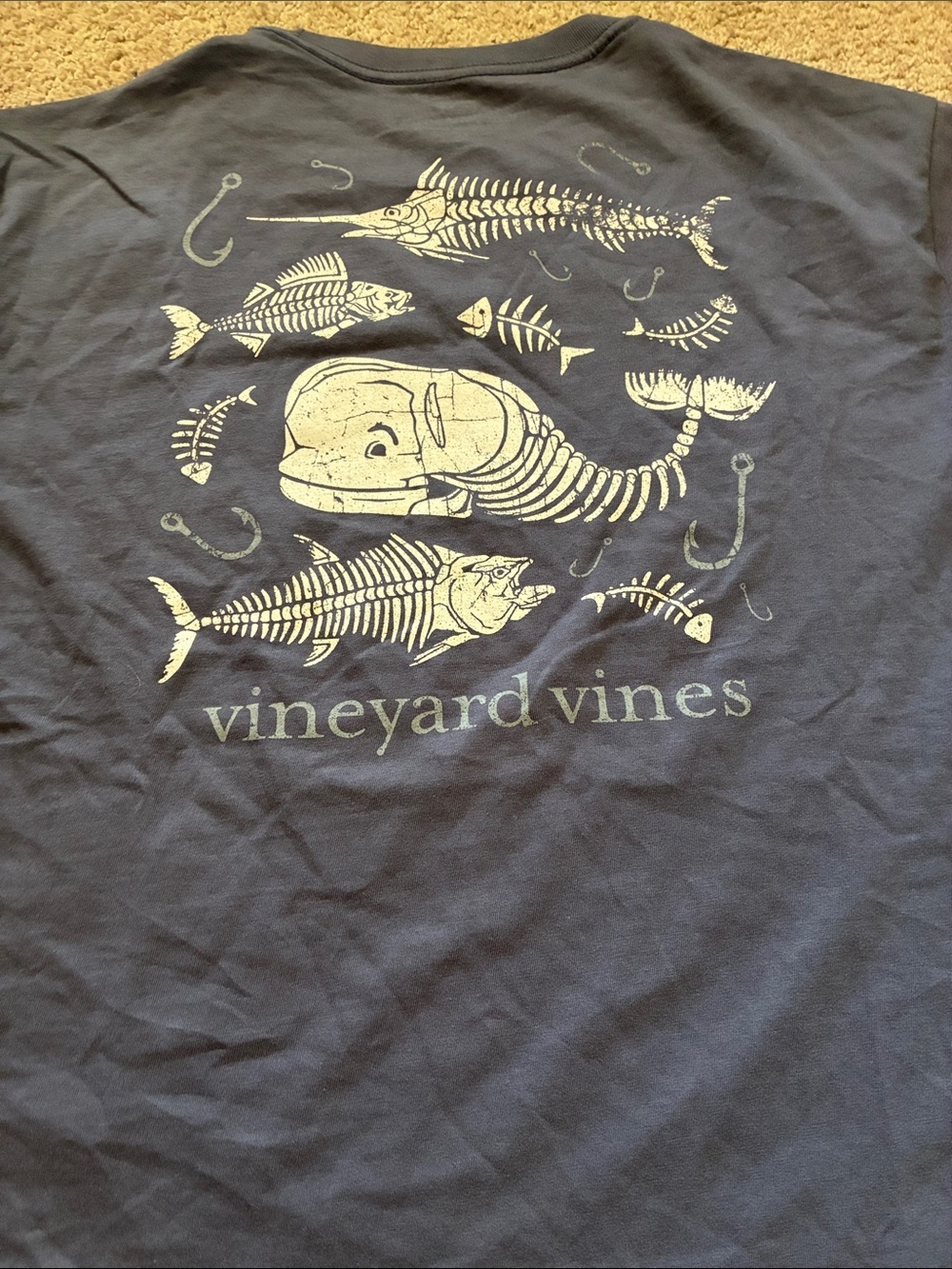 Vineyard Vines Men's Blue Fish Bones Skeleton Whale Graphic Tee Size M